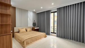 BÁN NHÀ MẶT NGÕ Ô TÔ – KINH DOANH ĐỈNH – TRẦN QUỐC VƯỢNG